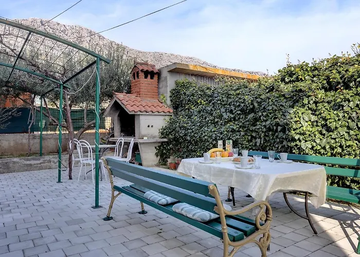 Charming Carmen Apartment
