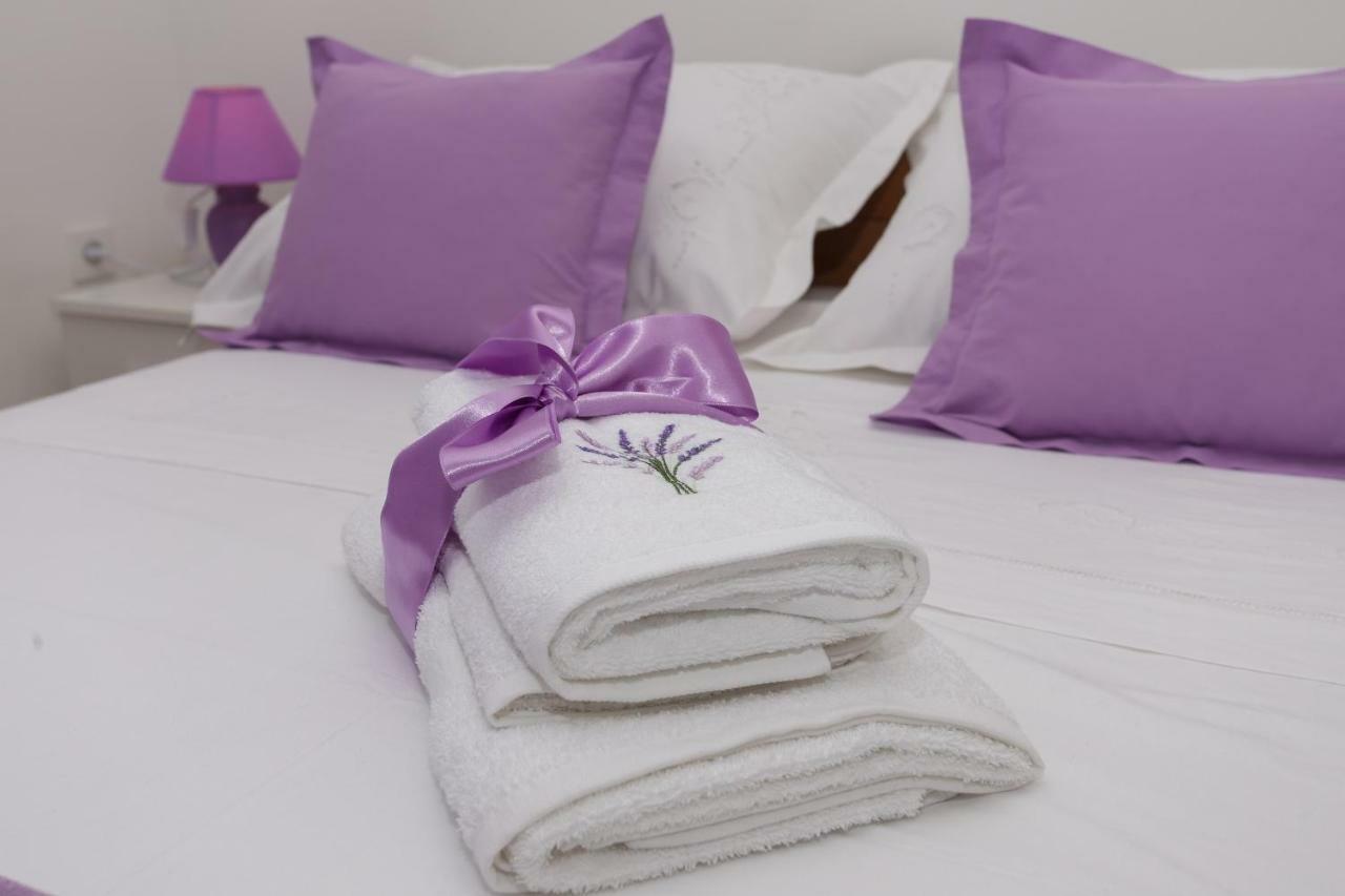 Charming Carmen Apartment Kastela
